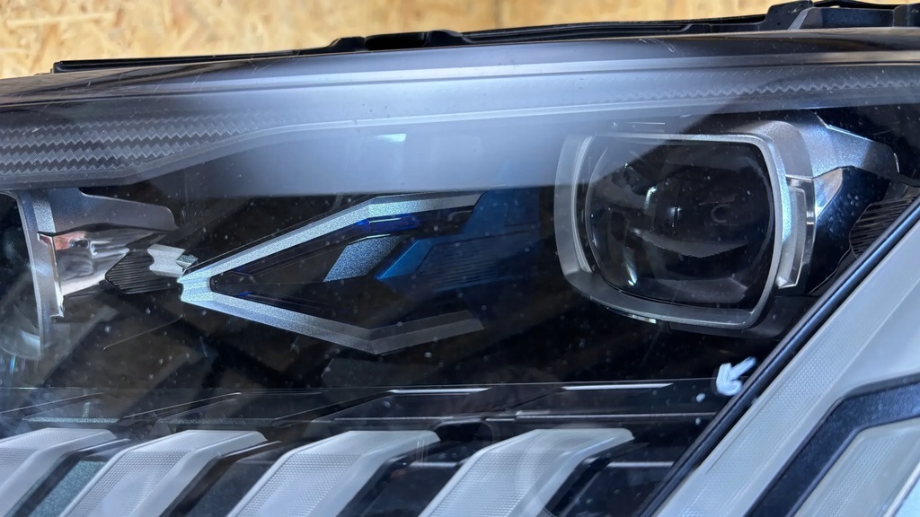 фото №9, Audi q7 4m 2021 лампы передние