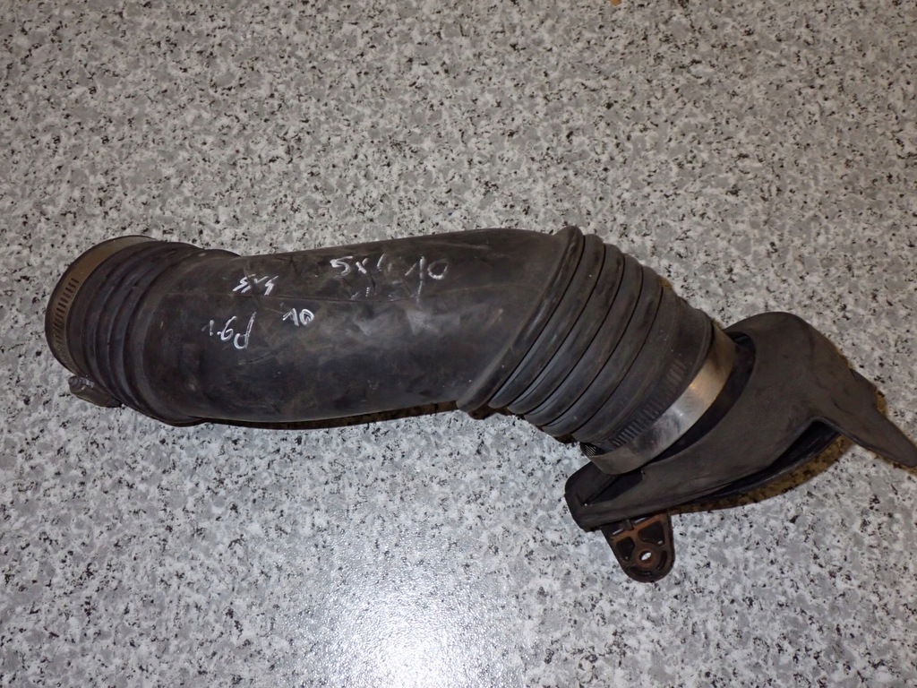 фото №1, Suzuki sx4 1.6 дизель 06-12 труба повітря шланг