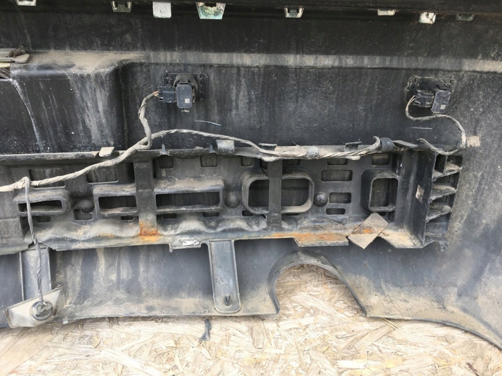 фото №13, Chrysler 300c 04-10 бампер задній pdc sedan usa