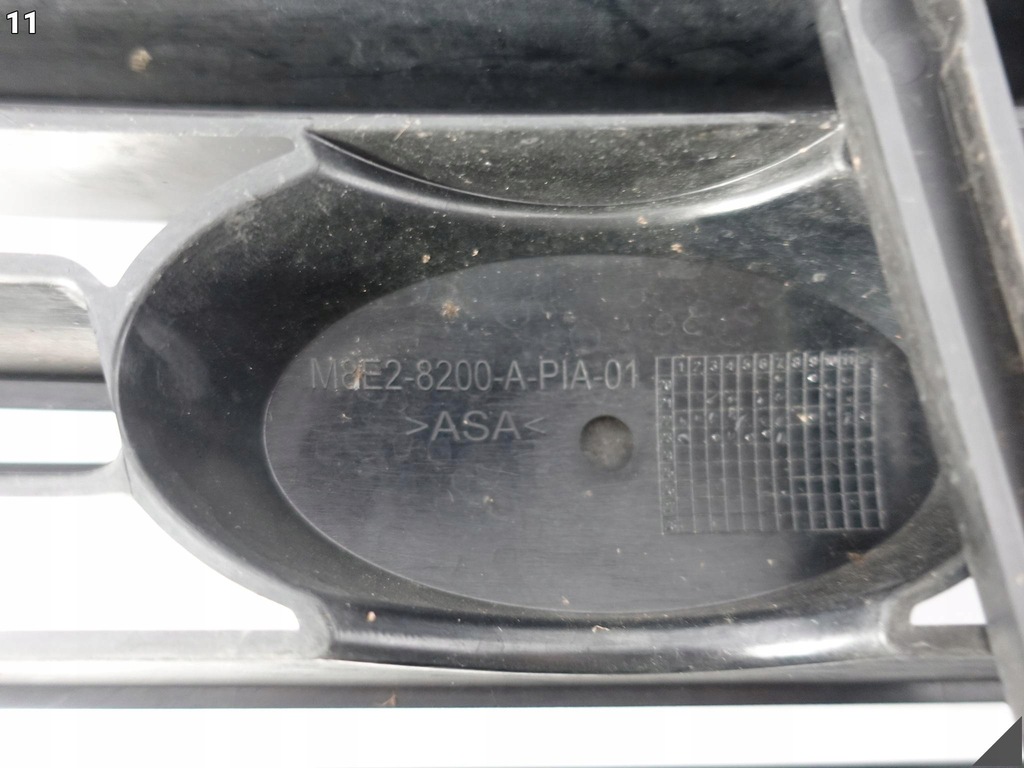 фото №12, Land rover range rover l460 v 5 22- решётка радиатора решётка радиатора впуск w бампер перед