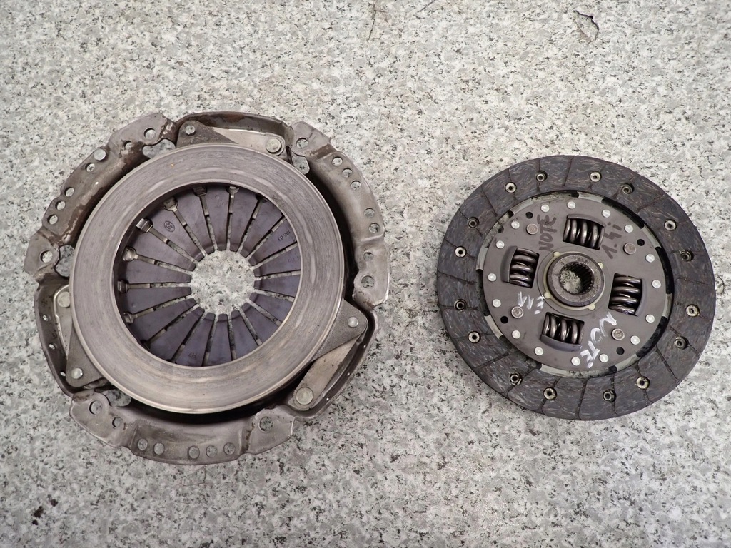 фото №5, Nissan note e11 1.4i 06-12 зчеплення притиск диск