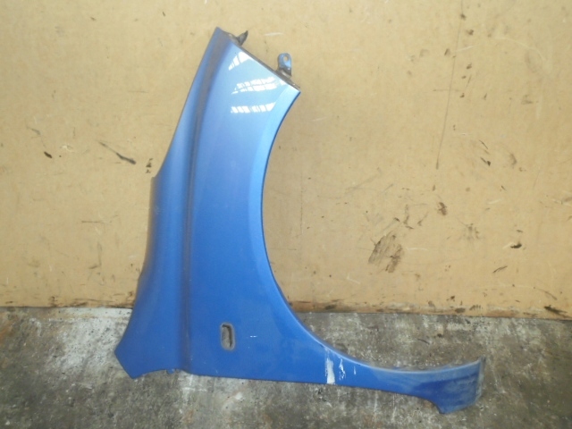 фото №1, Nissan micra k12 03-05 крыло перед передний правый 3d