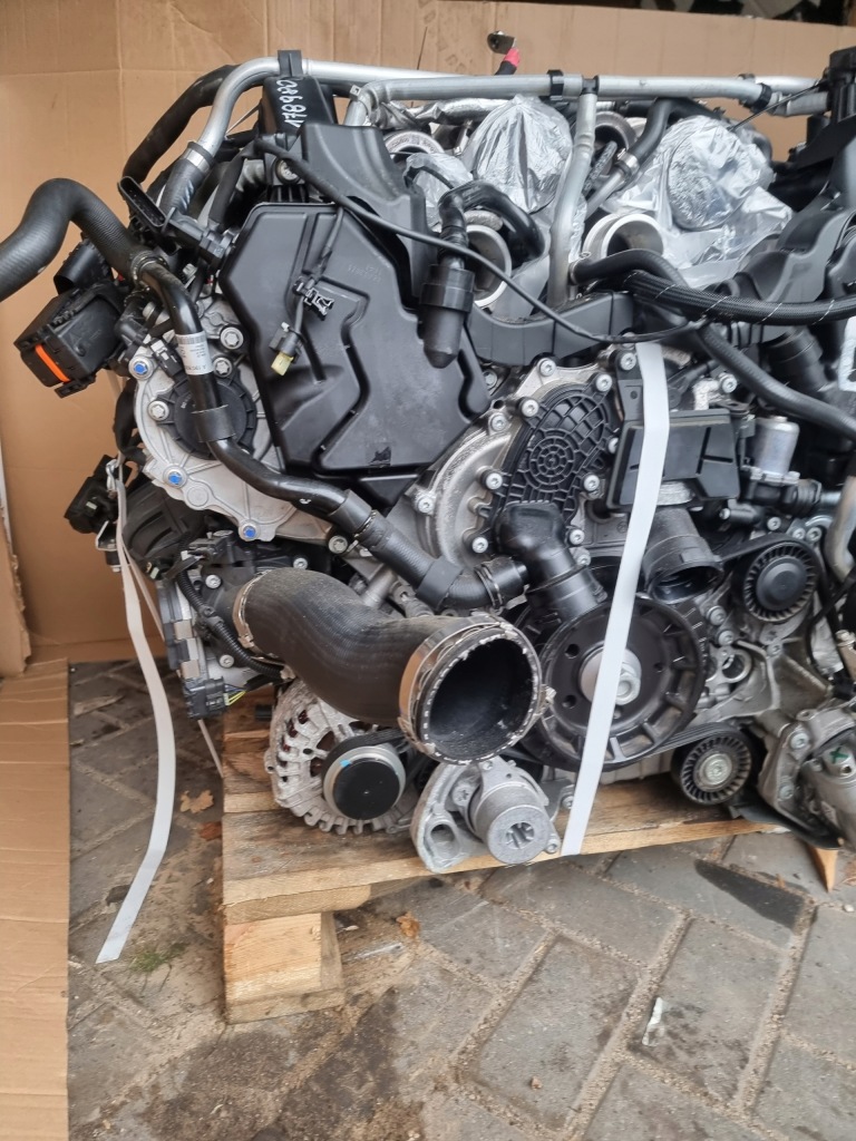 Mercedes gt gtc w190 amg 4.0 v8 двигун kompletny178980 Зі Шроту