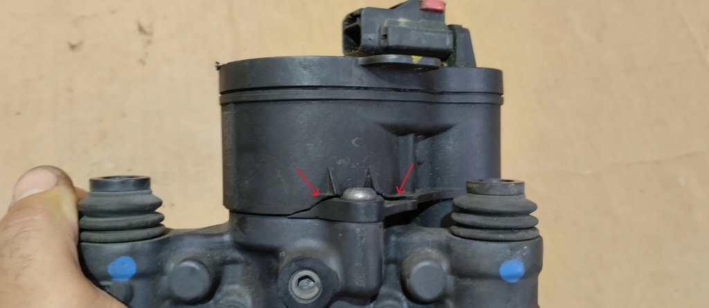 фото №9, Суппорт тормозной ручного задний левый задняя chevrolet corvette c8 z51 13541711