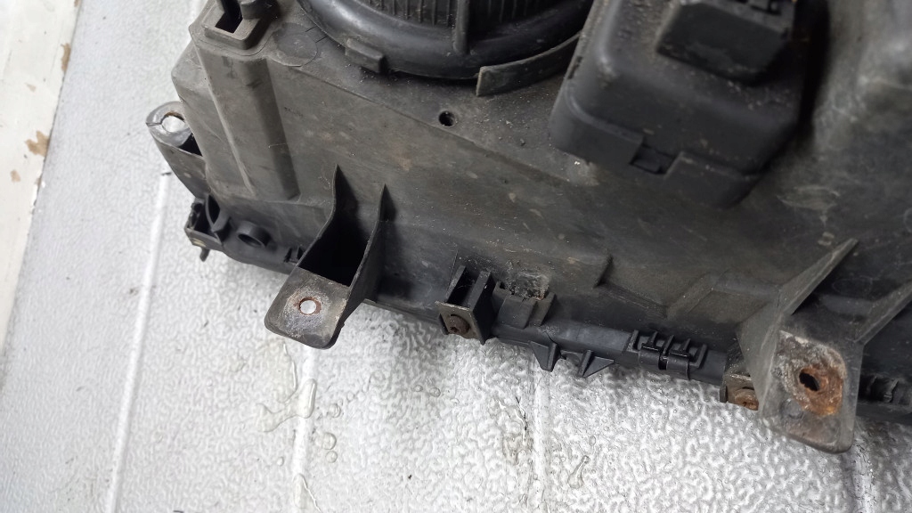 фото №11, Фара правый volvo s80 i 00r sedan 2.9b