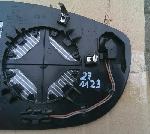 фото №5, Chrysler pacifica 17+ левый вкладыш зеркало ассистент оригинал