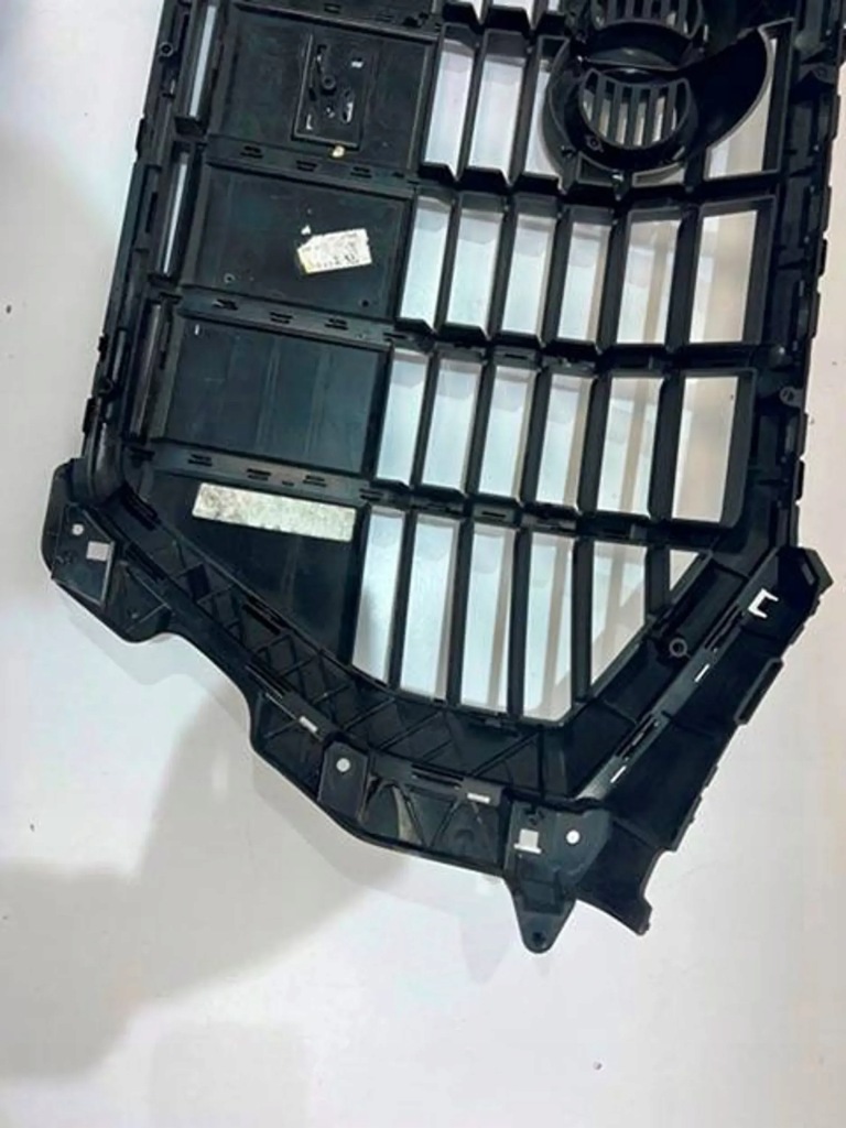 Решётка радиатора решётка радиатора решётка  радиатора audi q3 2 s-line 83a с Разборки