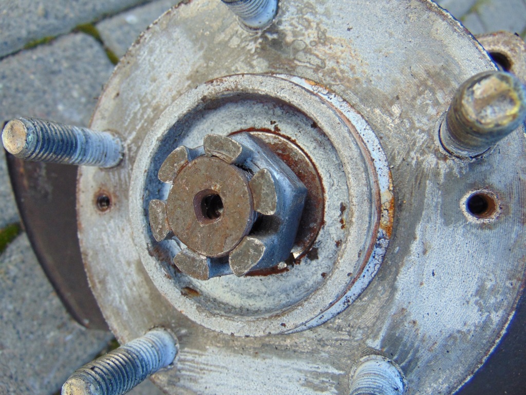 фото №11, Mcperson поворотный кулак левый перед kia sportage ii 4x4