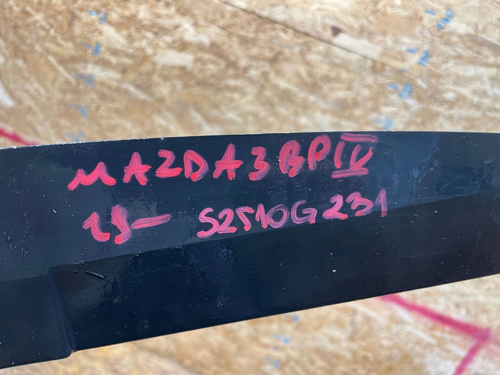 фото №12, Mazda 3 bp iv 4 19- защита поперечина передний воздуховод воздуха