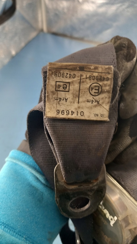 фото №3, Pas левый задняя iii ряд toyota previa 01r