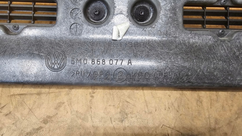 фото №16, Vw golf v vi + обшивка підлога багажника 5m0863463a 5m0858855c org eu