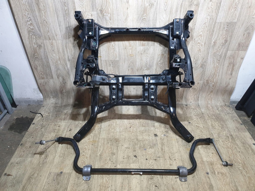 фото №1, Подрамник подрамник перед range rover velar jaguar f pace