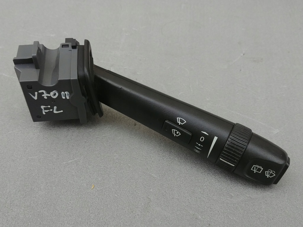 фото №1, Volvo v70 ii lift 04- перемикач двірник