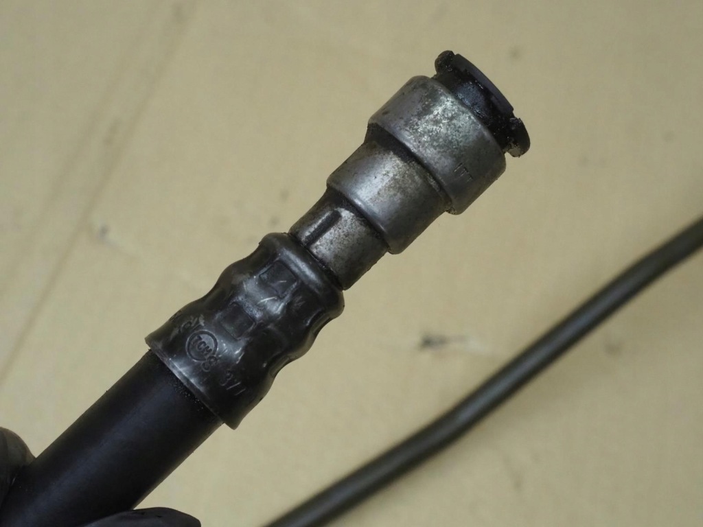 Bmw 5 e39 3.0d 530d m57 шланг труба оливи коробки передач автоматична коробка передач 2248054 в Україні