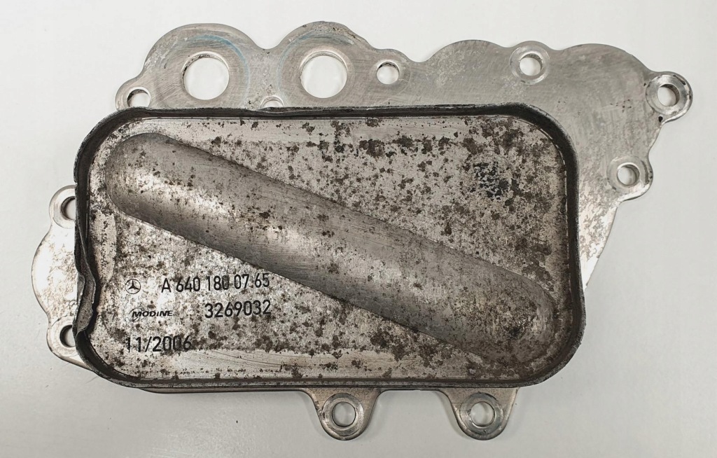 фото №1, Радиатор масла mercedes w169 a6401800765