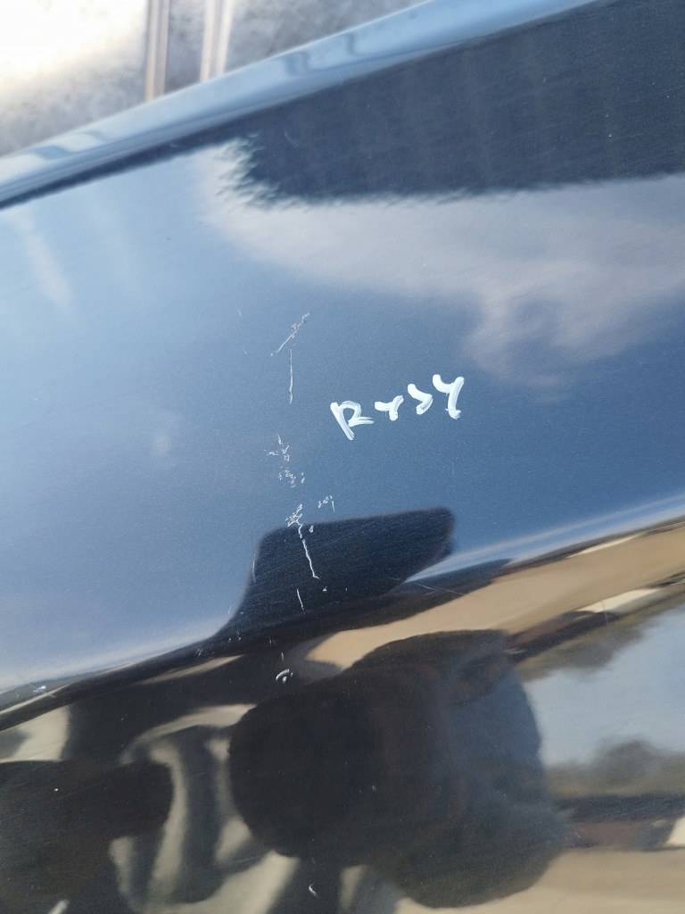 Крило ліве перед bmw 5 f10 f11 2010- колір 475 чорний  sapphire Київ