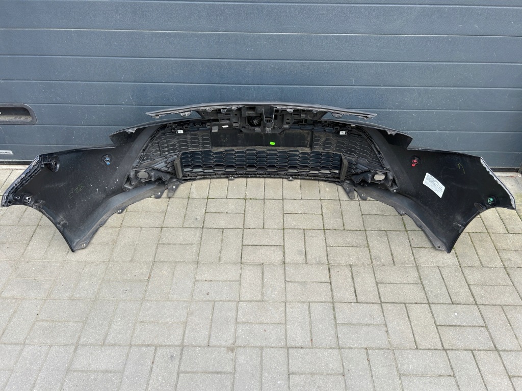 фото №12, Toyota corolla e21 lift hb бампер перед