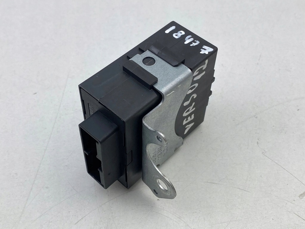 фото №9, 2012 toyota verso модуль / реле двірник 859400f020