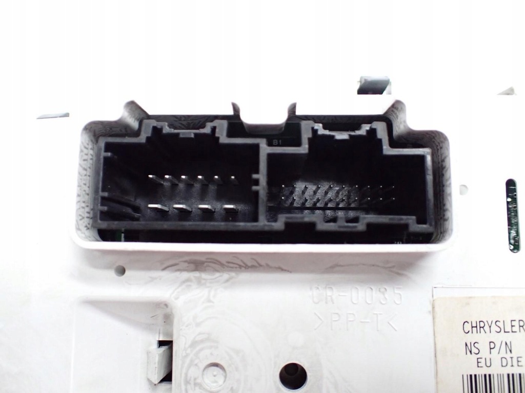 фото №8, Счетчик приборы europa 05107018ae jeep patriot 2.0d 07r