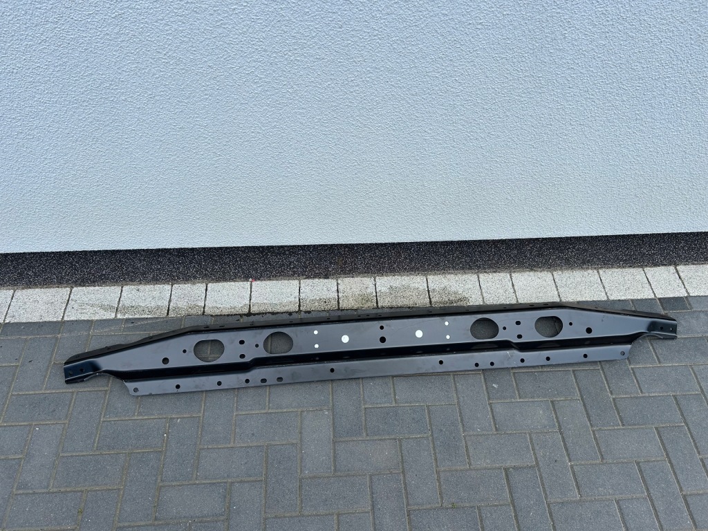 Купити Mercedes atego e6 балка podzderzak новий оригінал