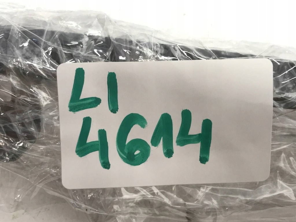 фото №11, Mercedes-benz eqb молдинг бампера права перед a2438851703