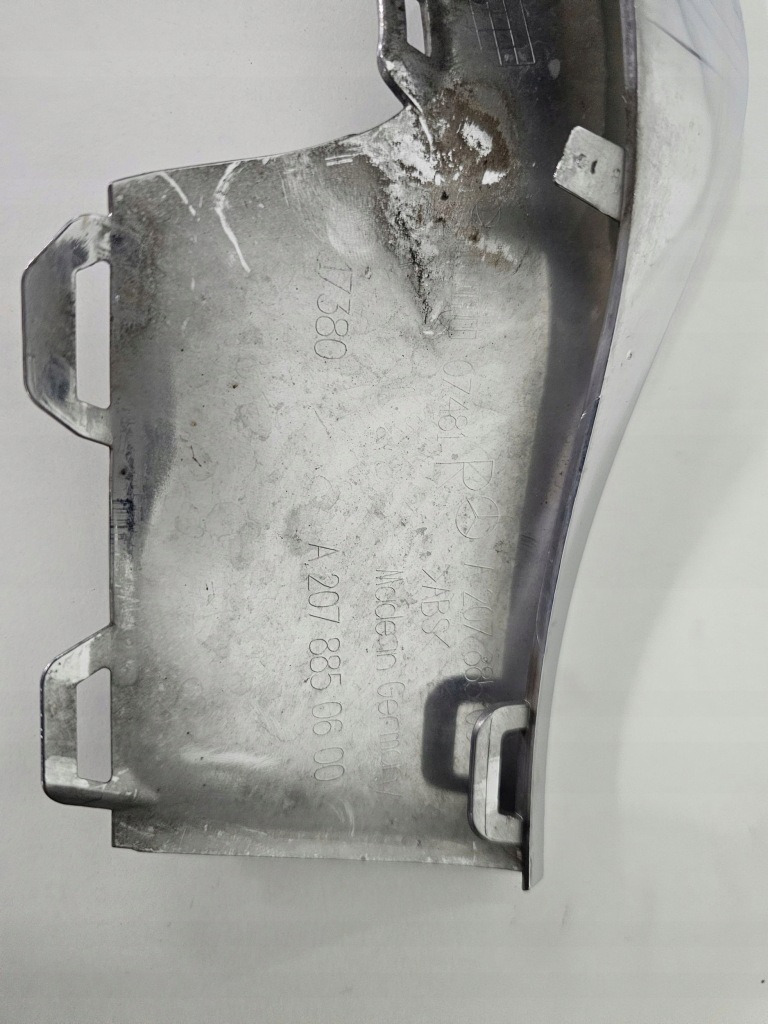 Молдинг бампера хром mercedes w207 a2078850300 в Украине