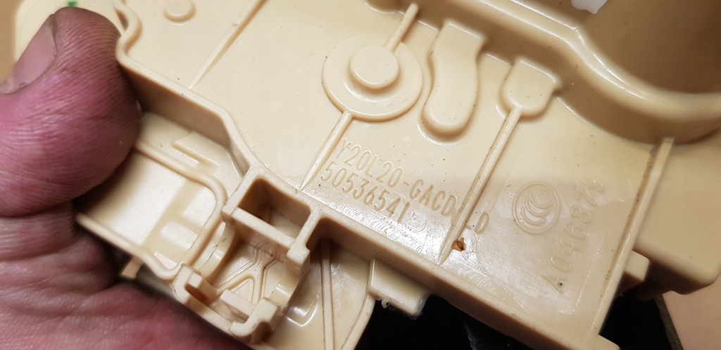 фото №3, Alfa romeo stelvio замок дверь перед левый 5pin