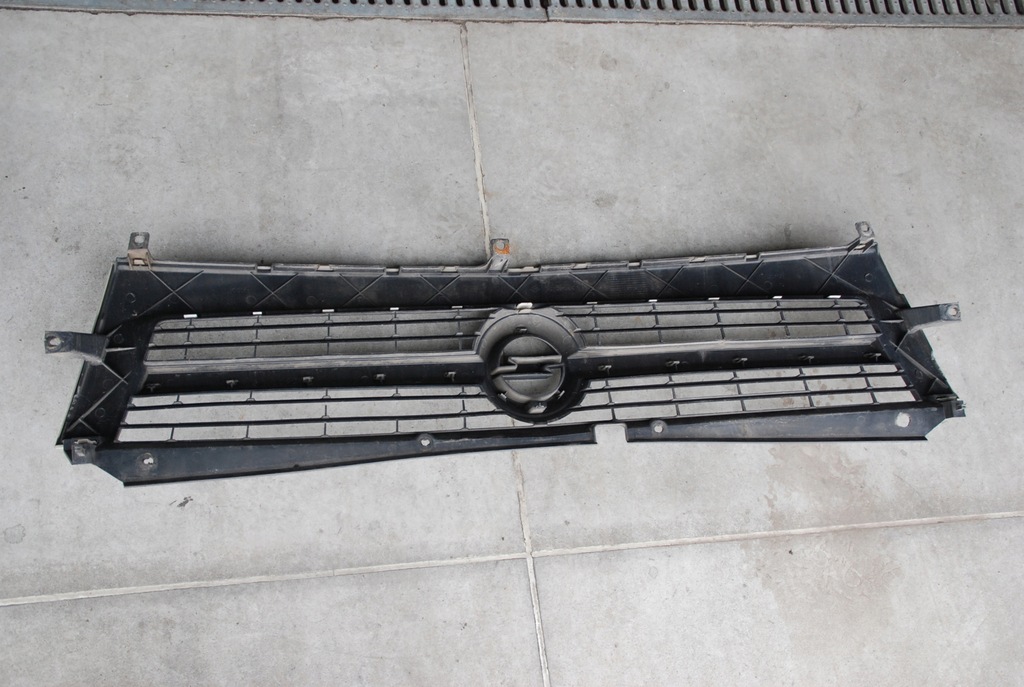 фото №4, Решётка радиатора opel movano ii 2006-2010 rok решётка радиатора