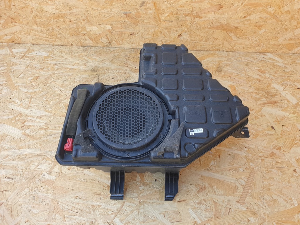фото №1, Dodge grand caravan сабвуфер 05107087af