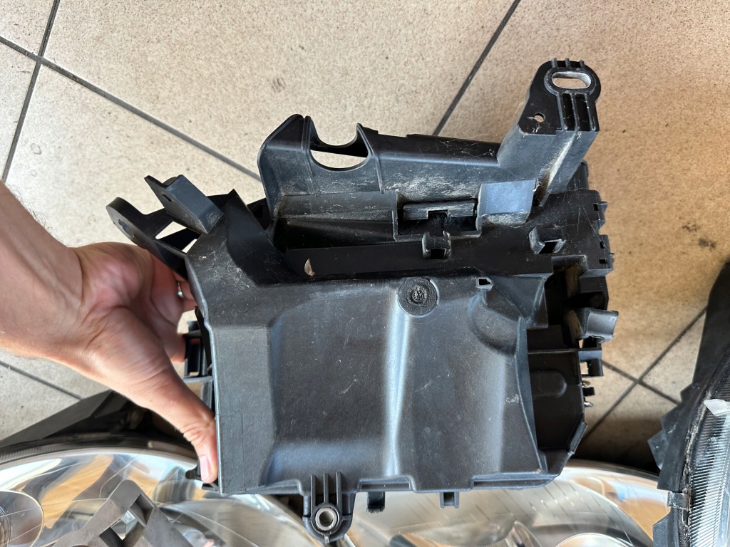 фото №7, Mercedes a klasa w176 b klasa w246 коробка корпус предохранителей комплектная