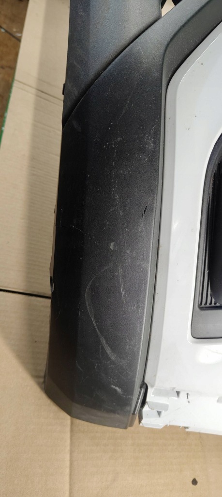 Бампер передний renault dacia duster 620225102r Оригинал