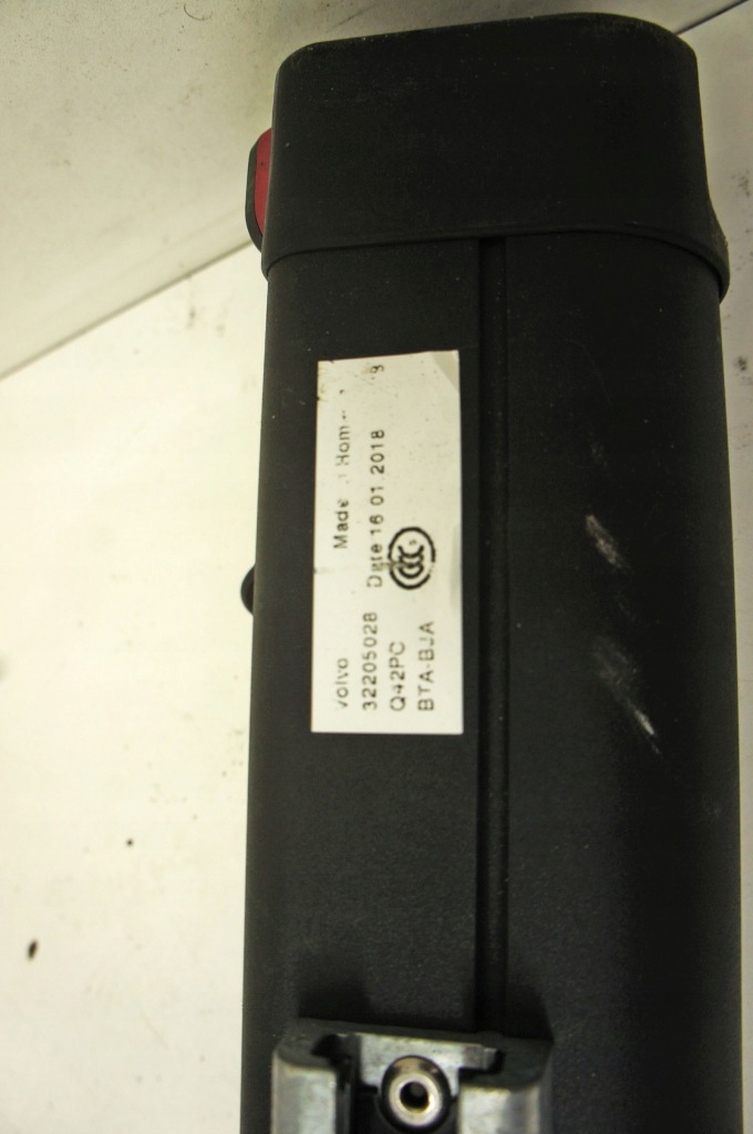 фото №5, Ql048 volvo v90 16- шторка багажника kombi 32205028