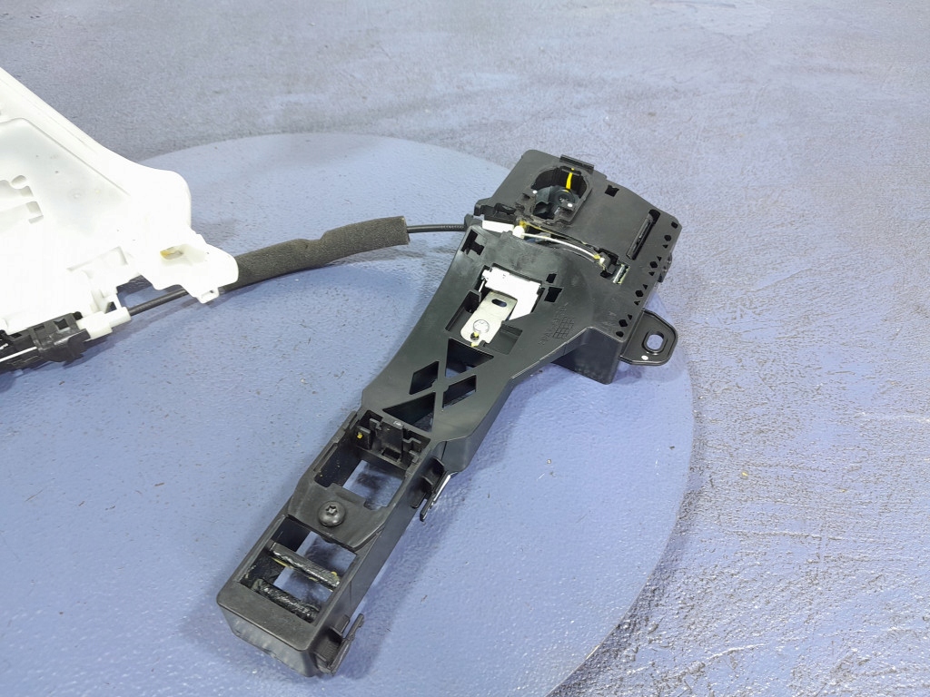 фото №5, Renault arkana 20-23 замок двері перед лівий 4 pin eu 805031423r