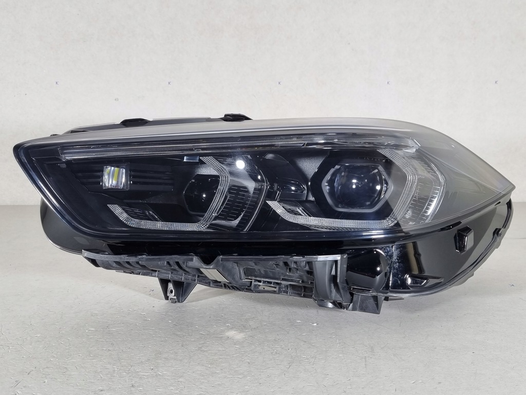 фото №1, Bmw 1 f40 full led лампа левая перед shadow eu