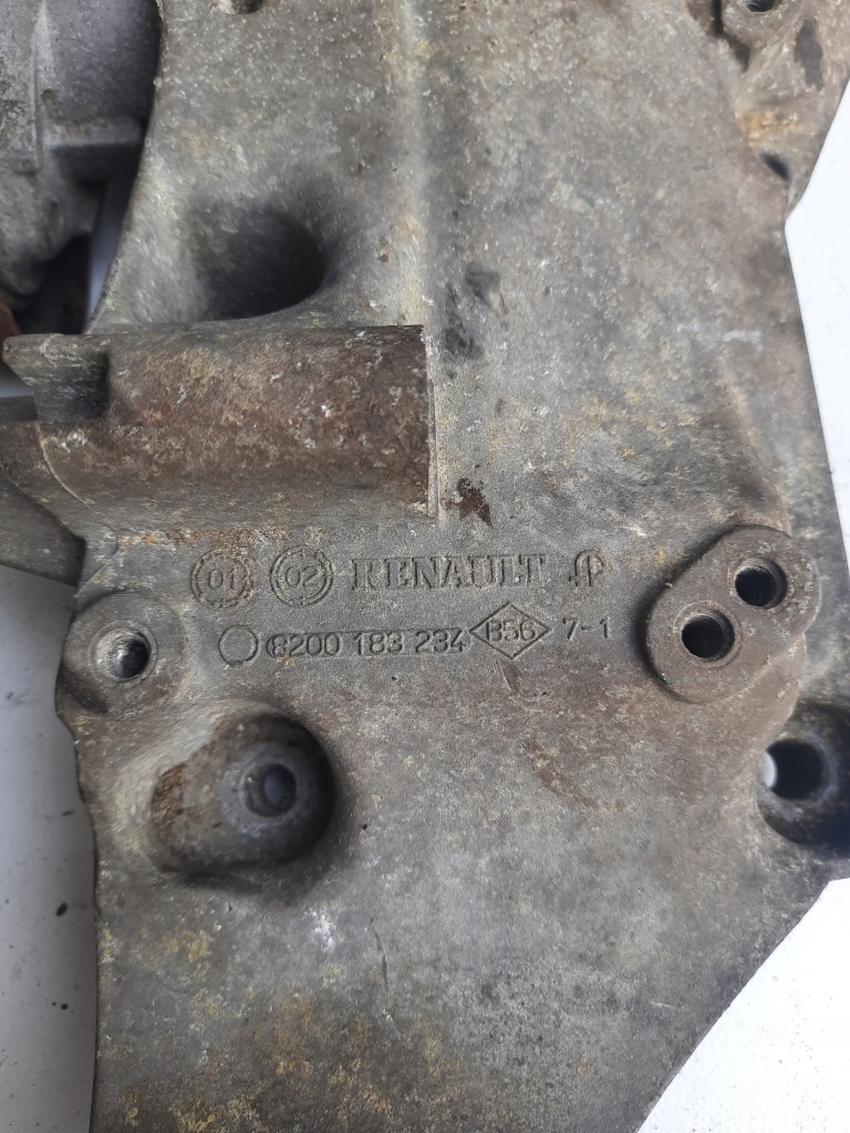 фото №2, Кронштейн генератора renault laguna ii 8200183234