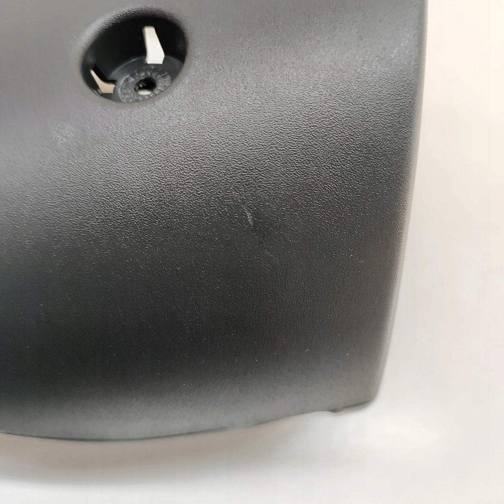 фото №9, Ford mustang mach-e 2023 элементы обшивка колонки рулевого