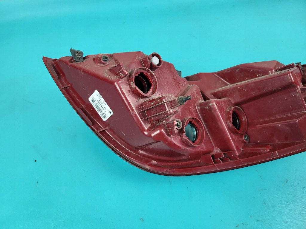 фото №8, Hyundai i20 1.2 lift 13r лампа задняя задняя левая europa