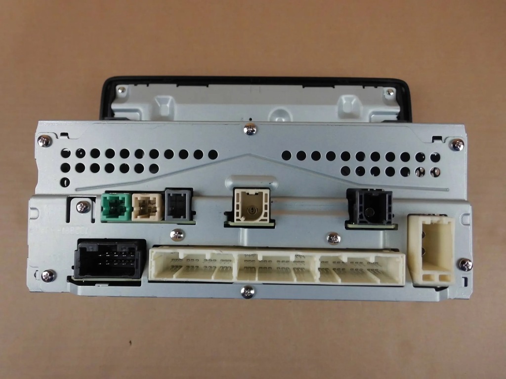 фото №7, Toyota yaris iv 2022 радио дисплей экран 861400d580