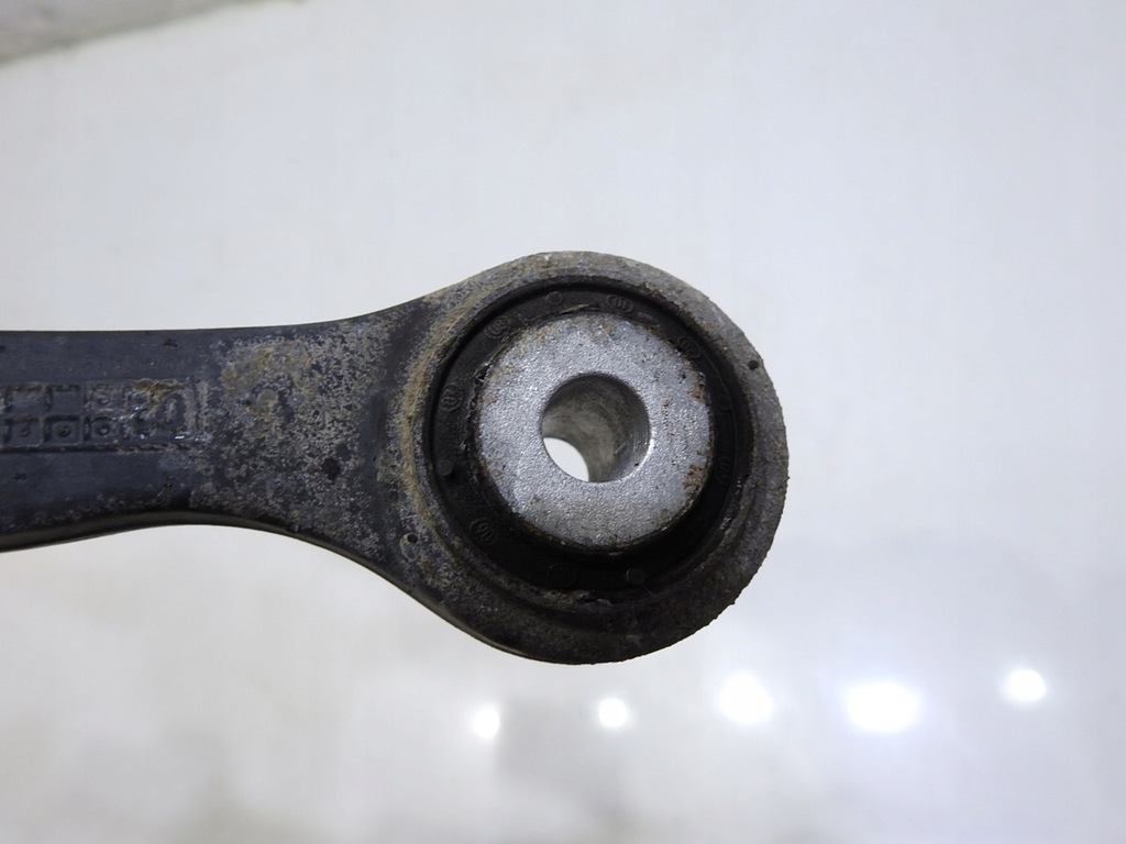 фото №6, Важіль правий задня mercedes w211 a2303520101