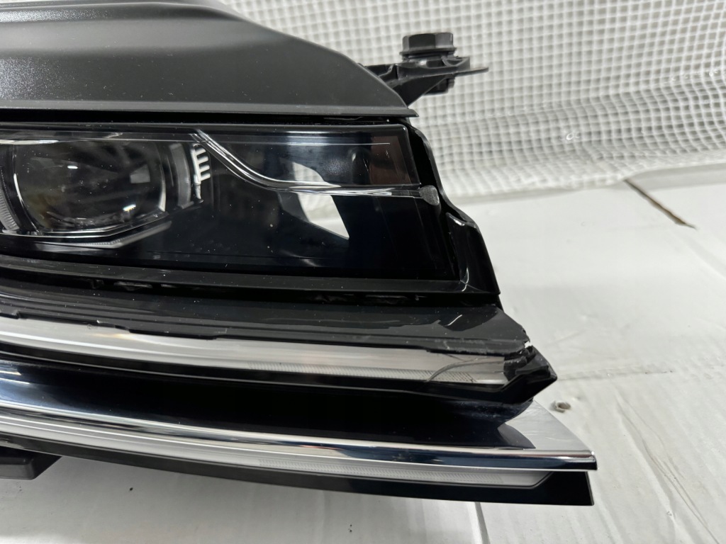 фото №4, Vw arteon правая лампа full led