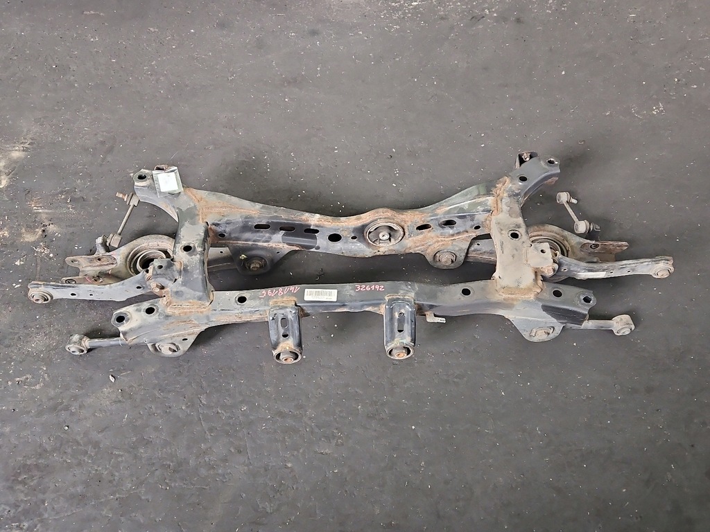 фото №1, Задня балка oś задня важелі hyundai ix35 09-13 awd 4x4