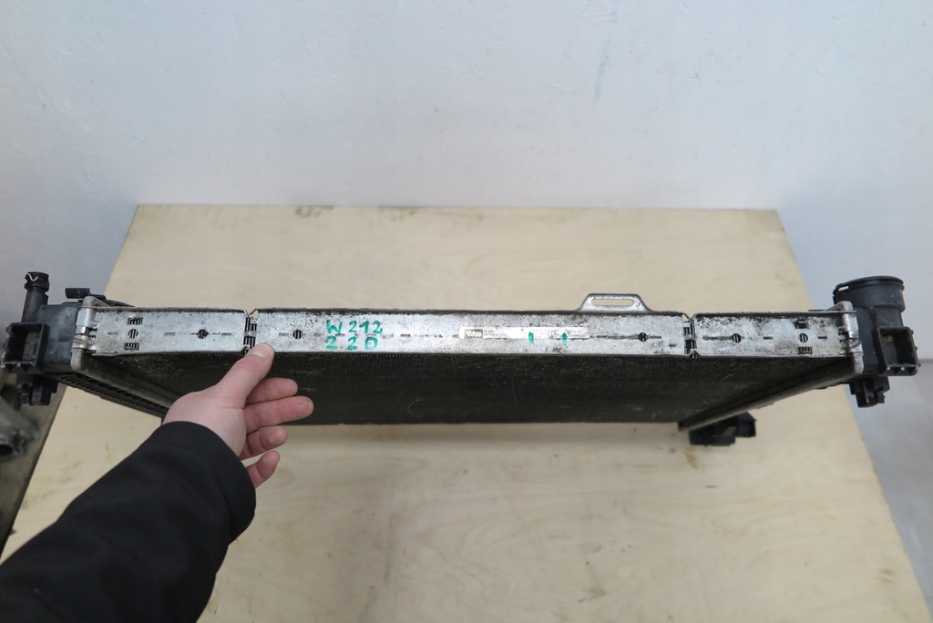 фото №5, Радиатор wody mercedes w207 w204 w212 2045003603