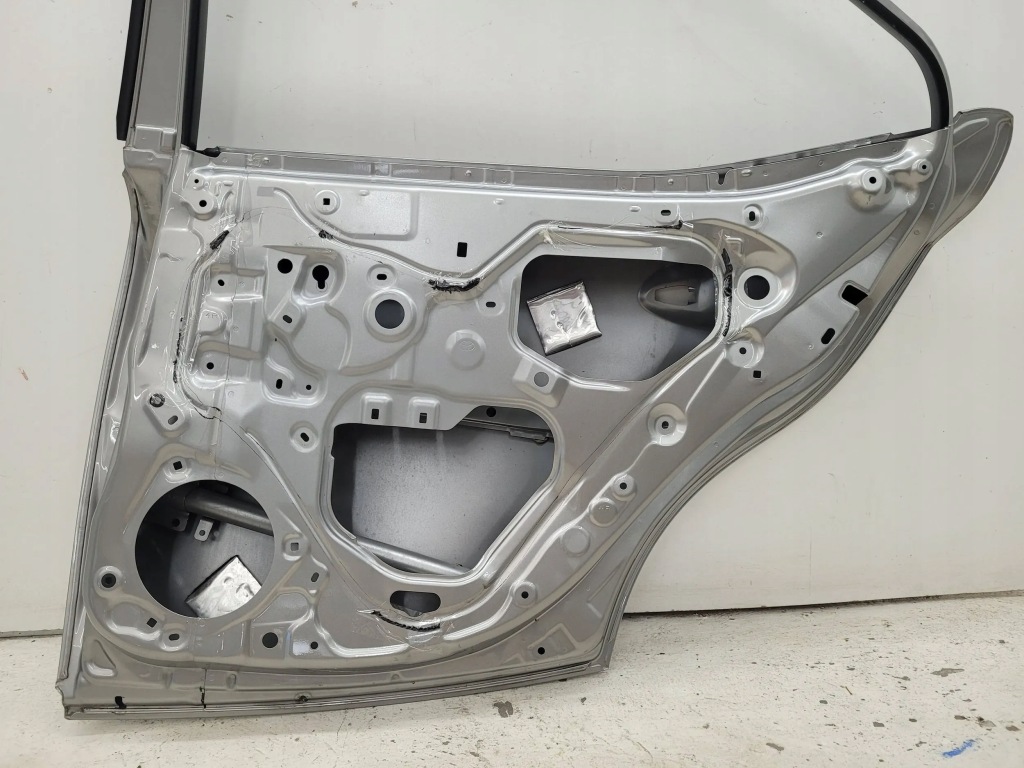 Lexus is 3 3 дверь задняя задняя правое  fv Доставка