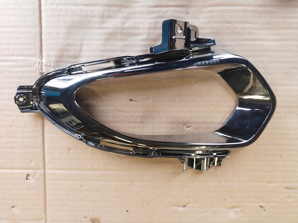 фото №1, Kia ceed ii решітка радіатора рамка протитуманної фари ліва хром