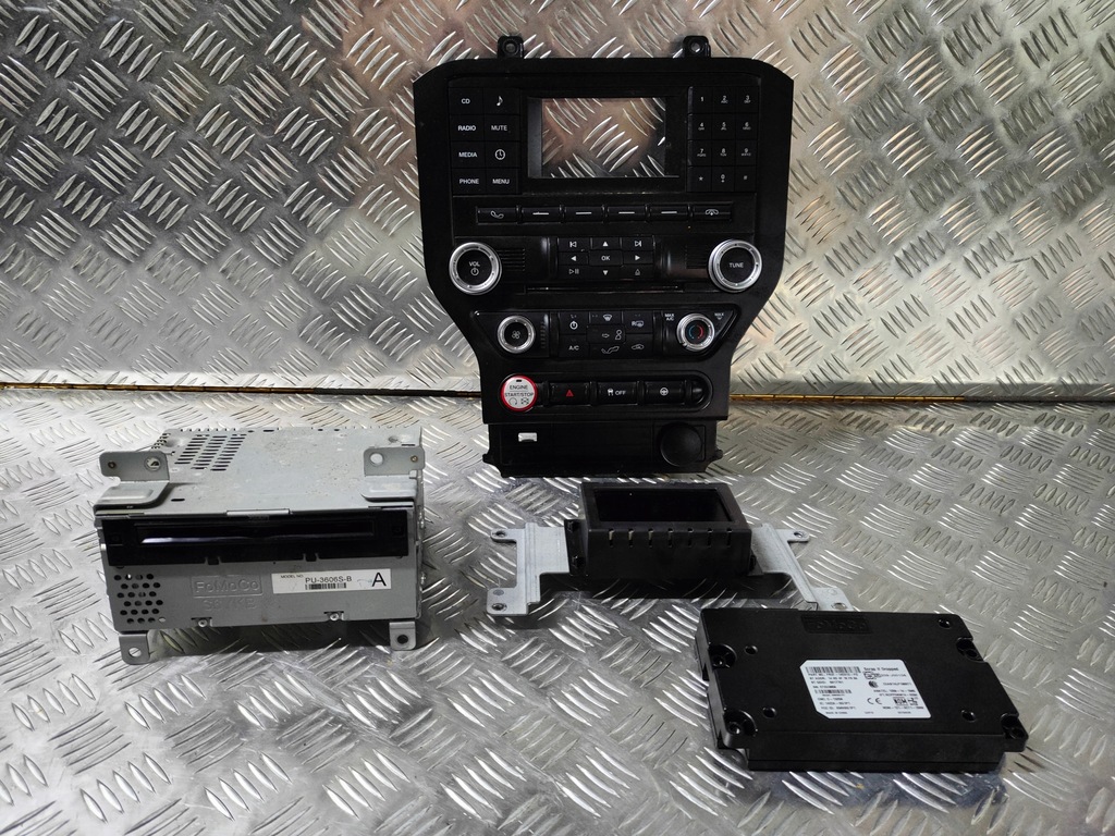 фото №1, Ford mustang 2015 vi радио панель кнопки модуль