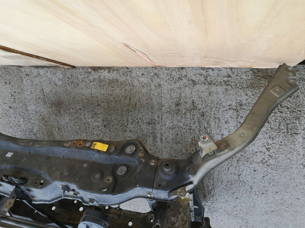 Pas перед балка усилитель lexus ls ls460 iv 06 в Украине