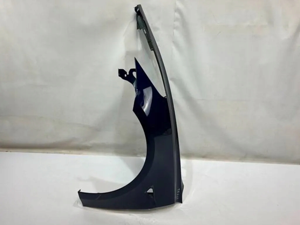 Купити Tesla model 3 крило ліве перед передній