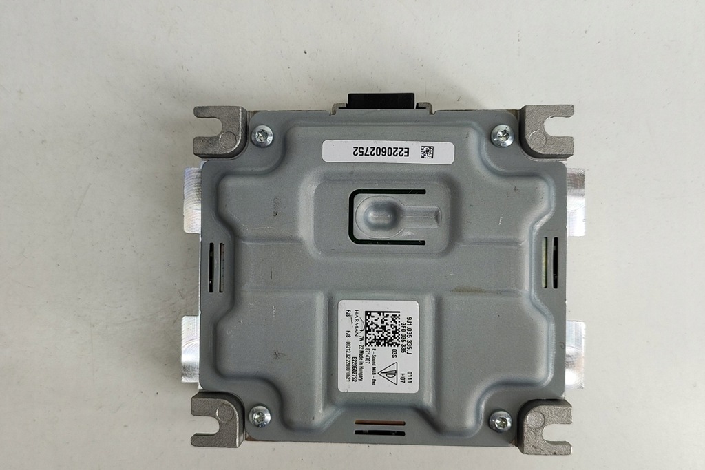 фото №5, Porsche taycan cross turismo усилитель звука 9j1035335j 2022 25091198