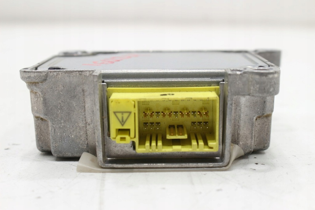 фото №5, Датчик подушка безопасности подушек 5wk43681 isuzu d-max