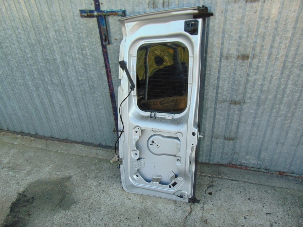 фото №13, Дверь правый задняя opel combo d doblo ii с стекло цвет серебристый